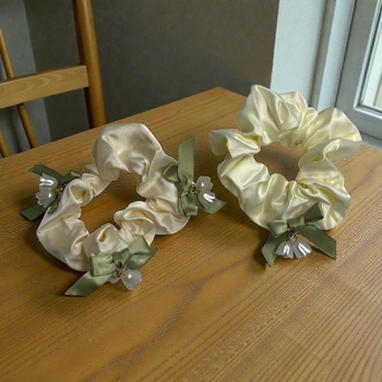 کشمو اسکرانچی آویز پاپییون